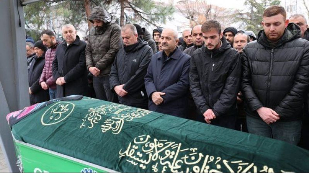 Literatüre giren genç anneden acı haber