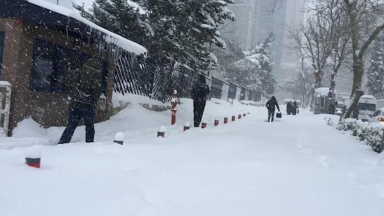 Meteoroloji’den hava durumu uyarısı: Kar, soğuk, rüzgar birlikte vuracak!