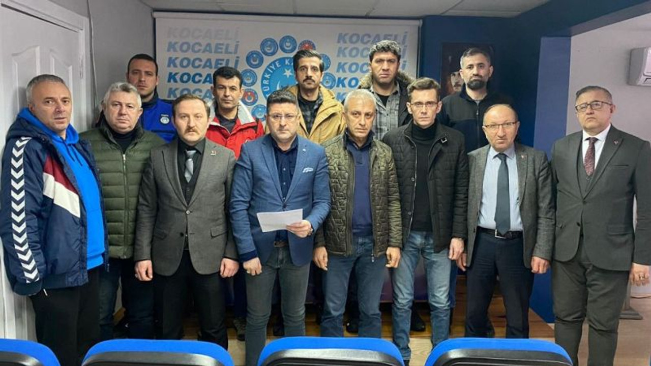 Deprem bölgesine bir yardımda Türkiye Kamu Sen’den