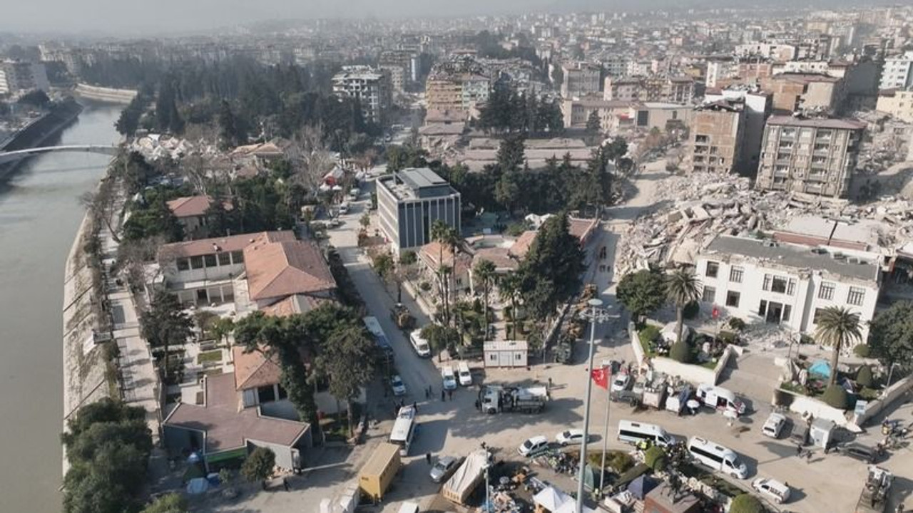 Hatay'da korkutan deprem