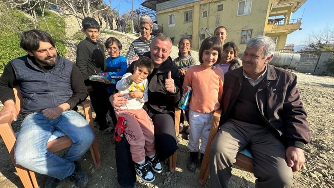 Büyükakın deprem bölgesinde “Sizi en iyi biz anlarız”