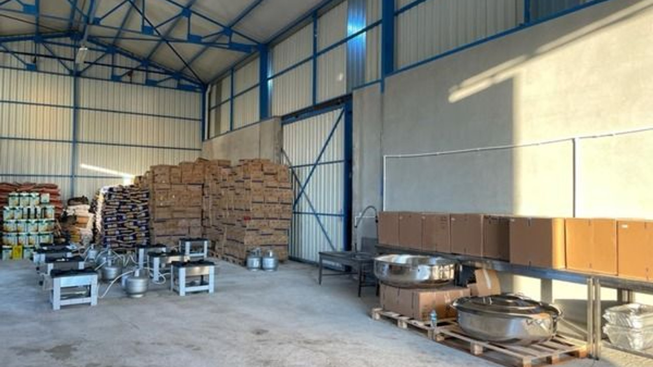 Büyükşehir'den çadır kente kalıcı mutfak