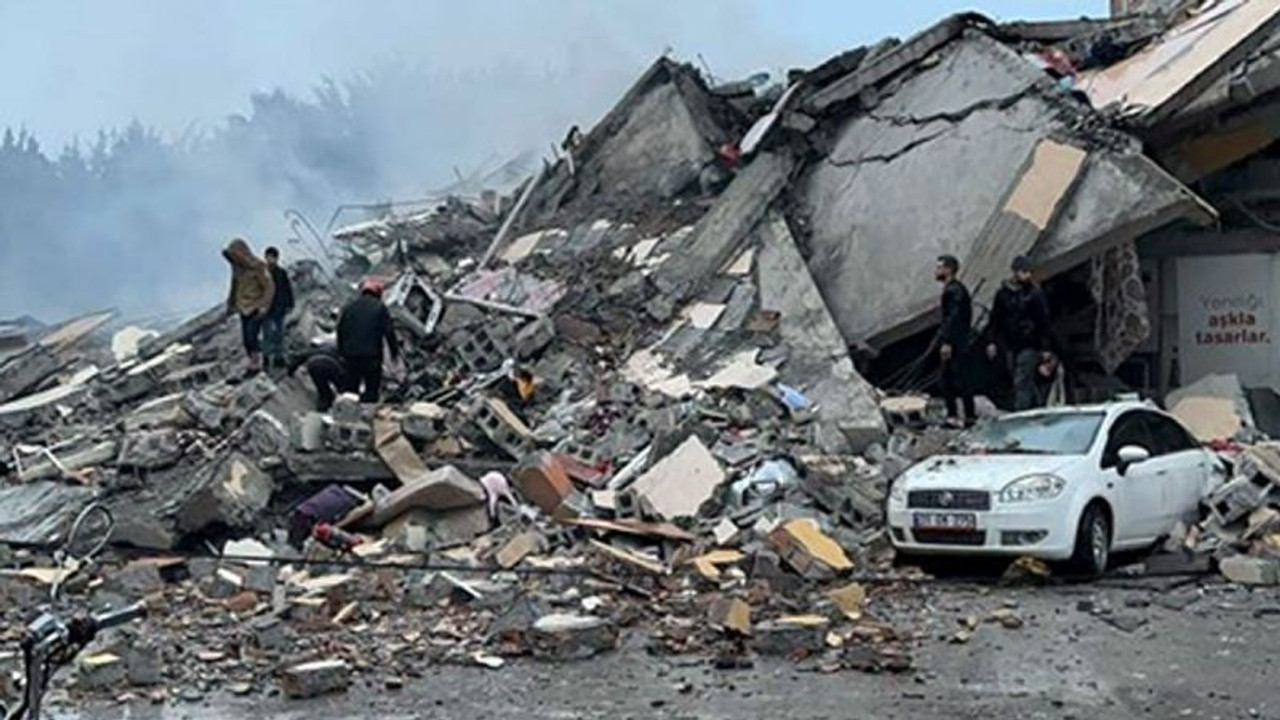 9 bin 136 artçı deprem oldu