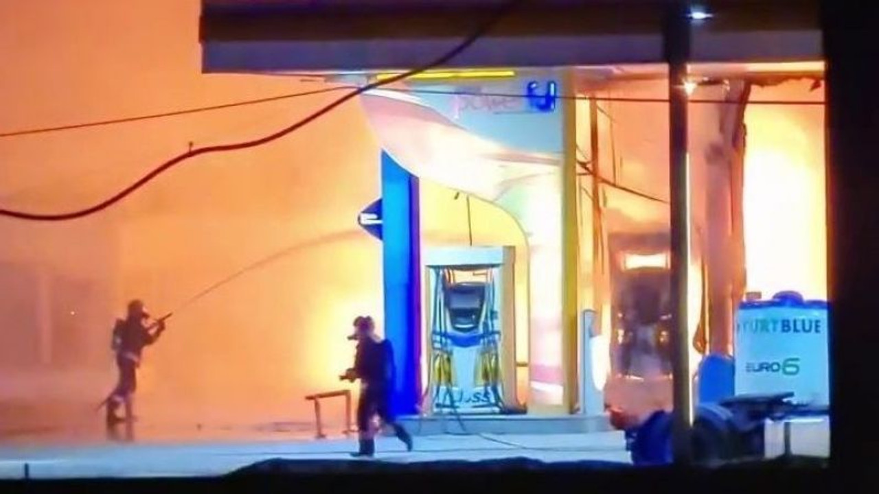 Komşuda korkutan yangın