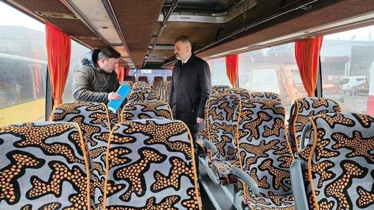 Gölcük Belediyesi üniversite öğrencileri için otobüsünü yeniledi