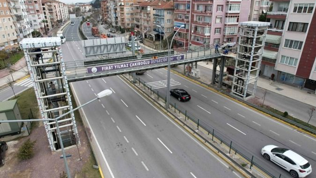 Derince ve Karamürsel’de 2 üstgeçide 4 yeni asansör