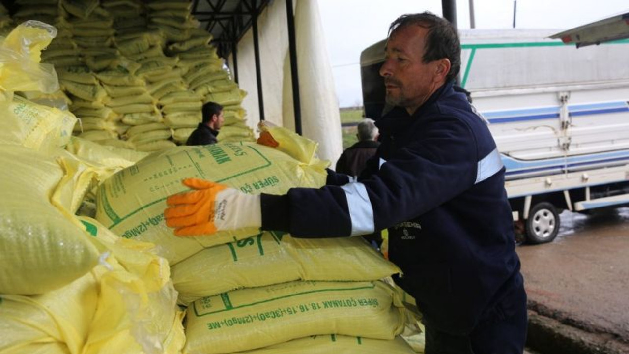 Kocaeli’de 7 bin çiftçiye 2 bin ton gübre