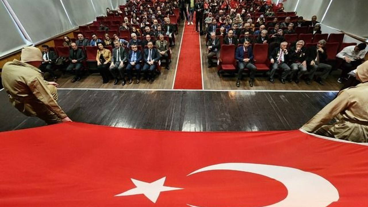 Mehmet Akif Ersoy Gölcük'te anıldı