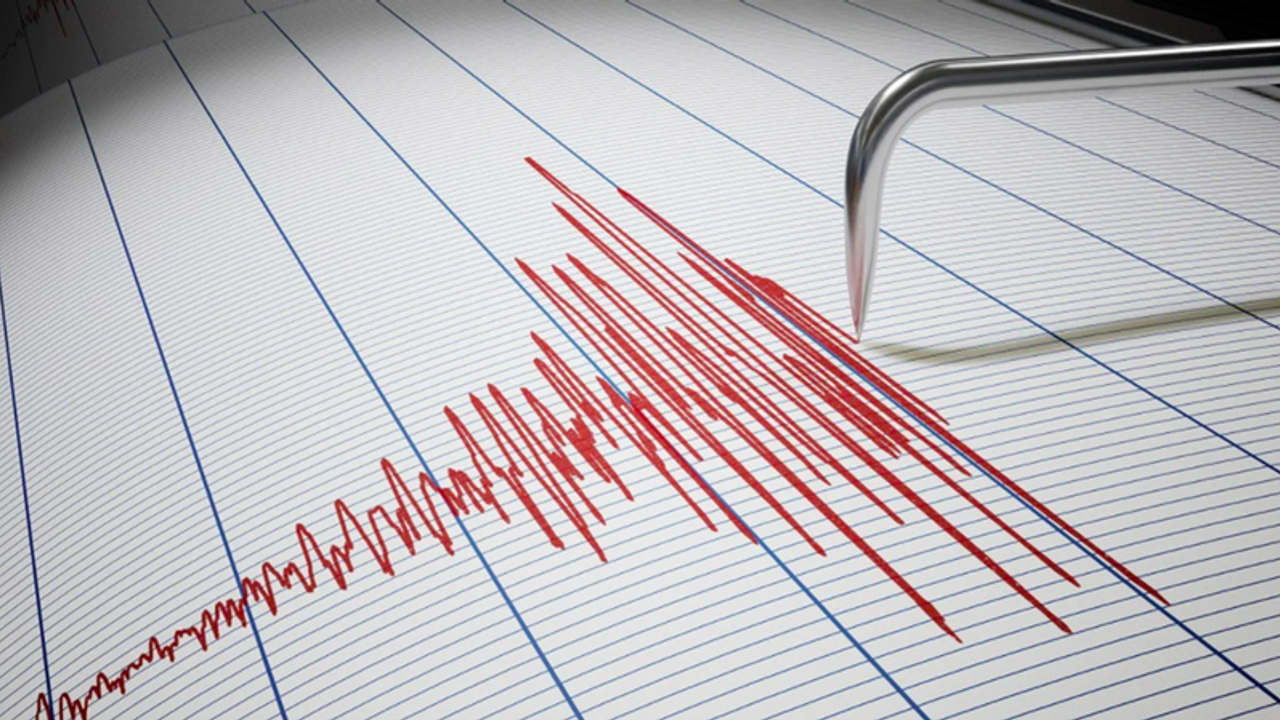Deprem bölgesinde korkutan deprem