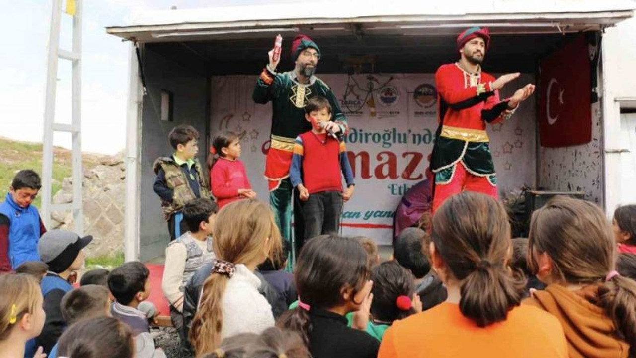 Depremzede çocuklara özel Ramazan eğlencesi