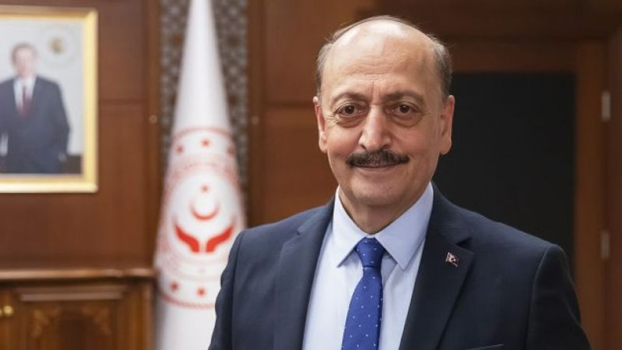 Bakan Bilgin: “Bayram ikramiyesini yüzde 82 zamla 2 bin TL’ye yükseltiyoruz”