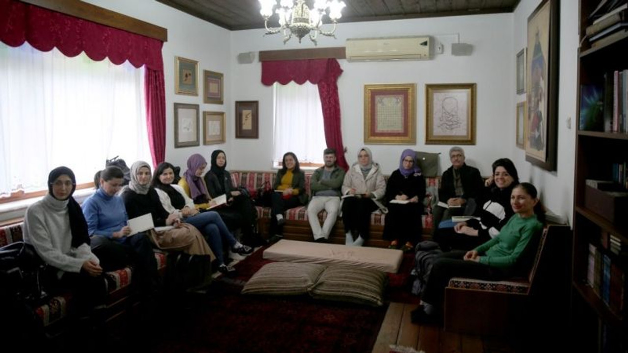 Mesnevi Okumaları vatandaşların ilgisiyle başladı