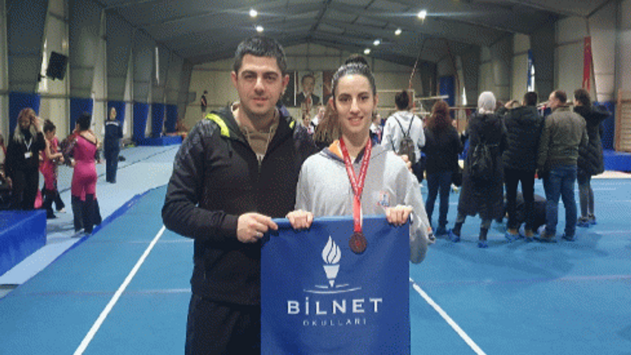 Bilnet Okulları sporda başarıya doymuyor