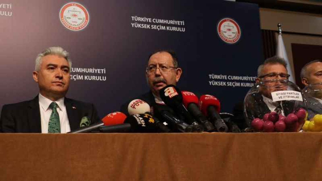 Partilerin pusuladaki sırası belli oldu