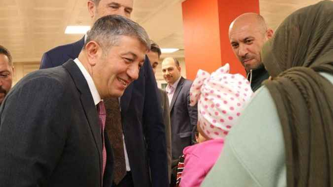 MHP Kocaeli Kartepe'deki depremzedelerle iftar yaptı