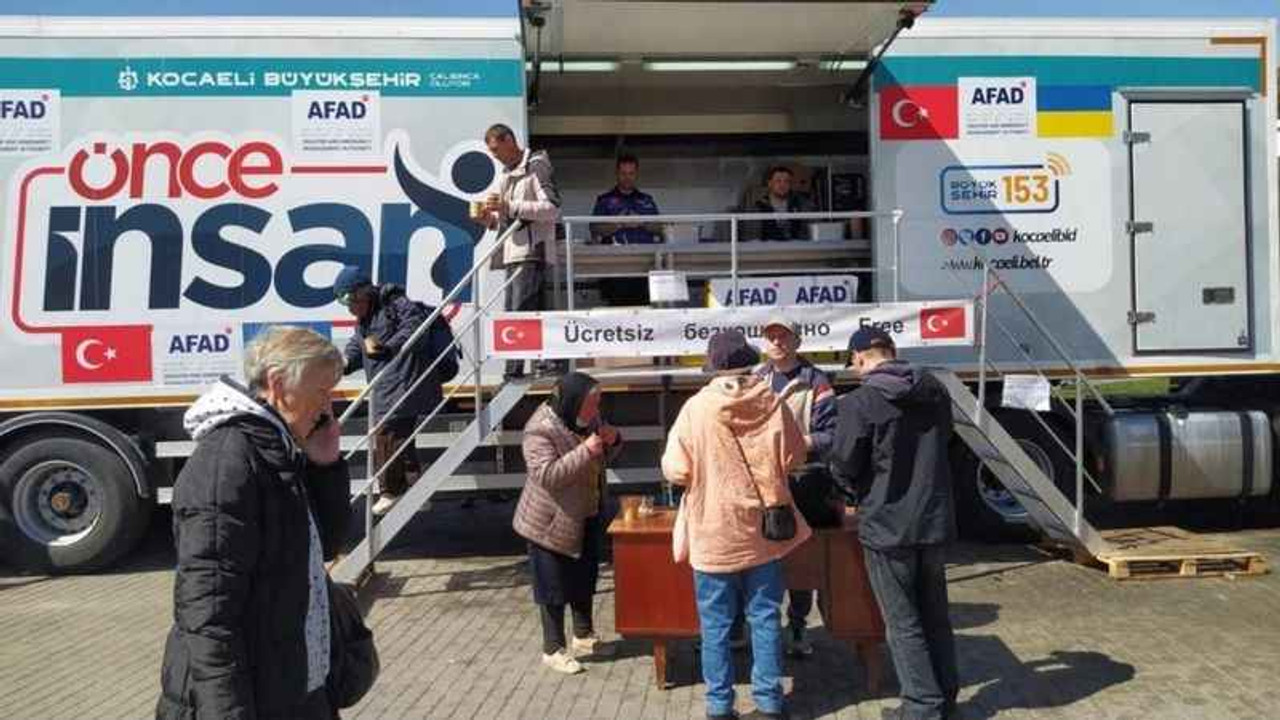 Ukrayna’daki mobil yemek tırı yurda döndü