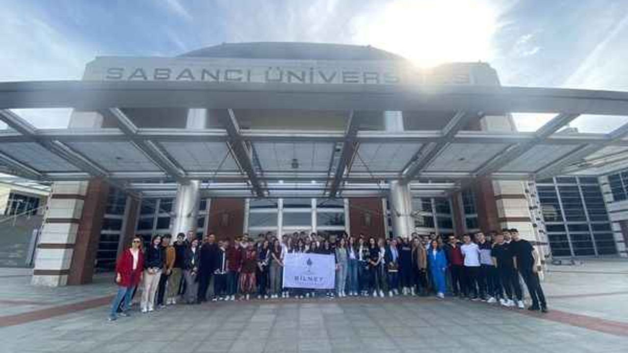Bilnet öğrencileri Sabancı ve Özyeğin Üniversitelerini gezdi