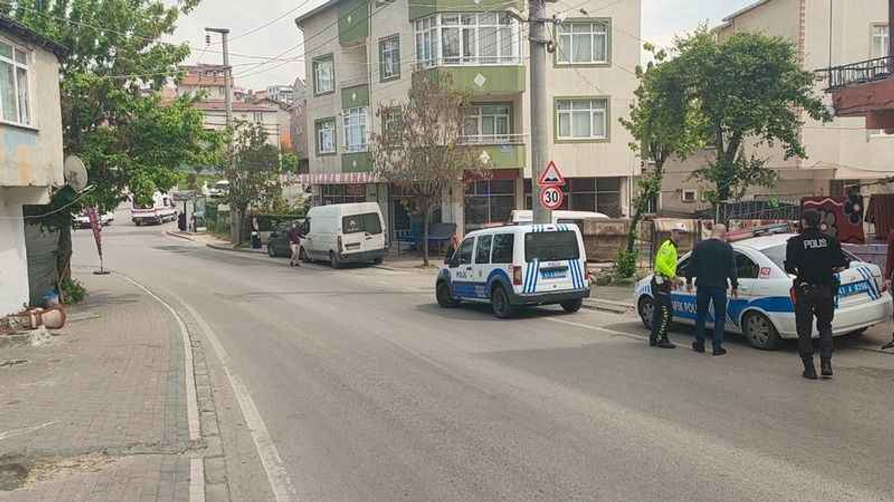 Otomobilin çarptığı 3 yaşındaki kız çocuğu yaralandı