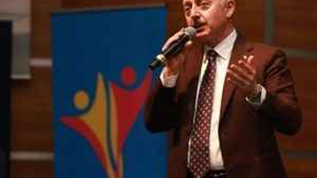 Büyükakın ve Hülagü Anne Şehir’le Yaza Merhaba etkinliğine katıldı