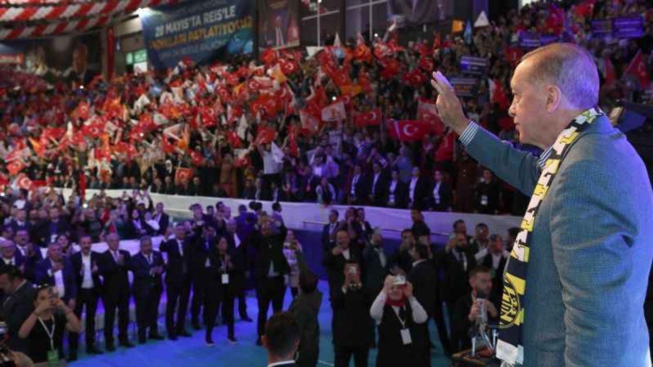 Erdoğan: 500 bin civarında mülteciyi göndermeye başladık