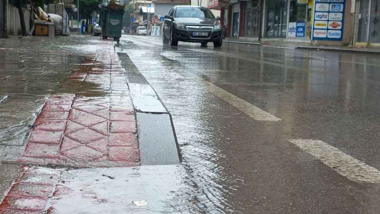 Yağışlar 2 gündür aralıklı olarak devam ediyor