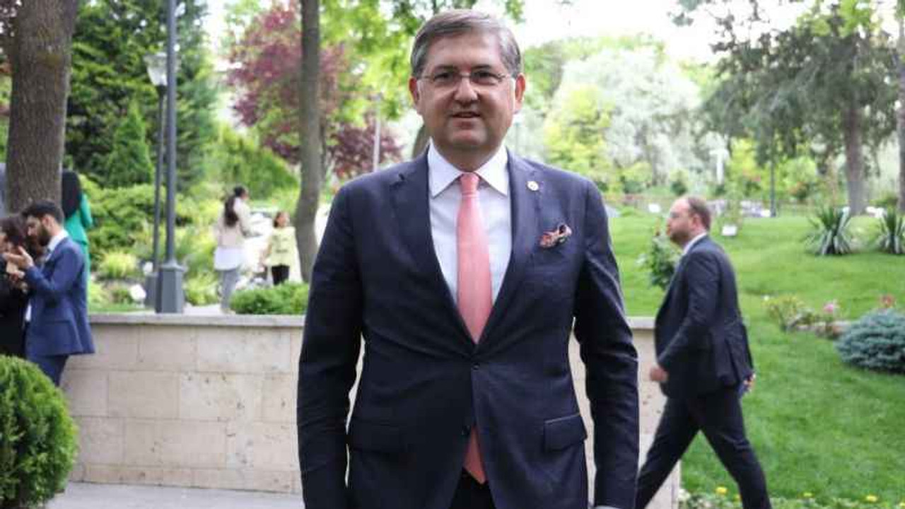 Yıldızlı o kitap fuarına konuşmacı olarak katılacak