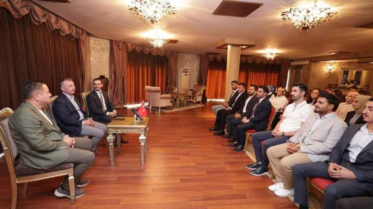 "Geleceğe dönük çalışmalarda gençler daha çok yer almalı"