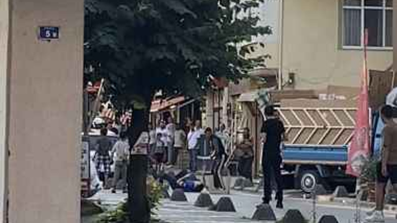 Kocaeli'de zabıta ile karton toplayıcıları birbirine girdi! O anlar kamerada