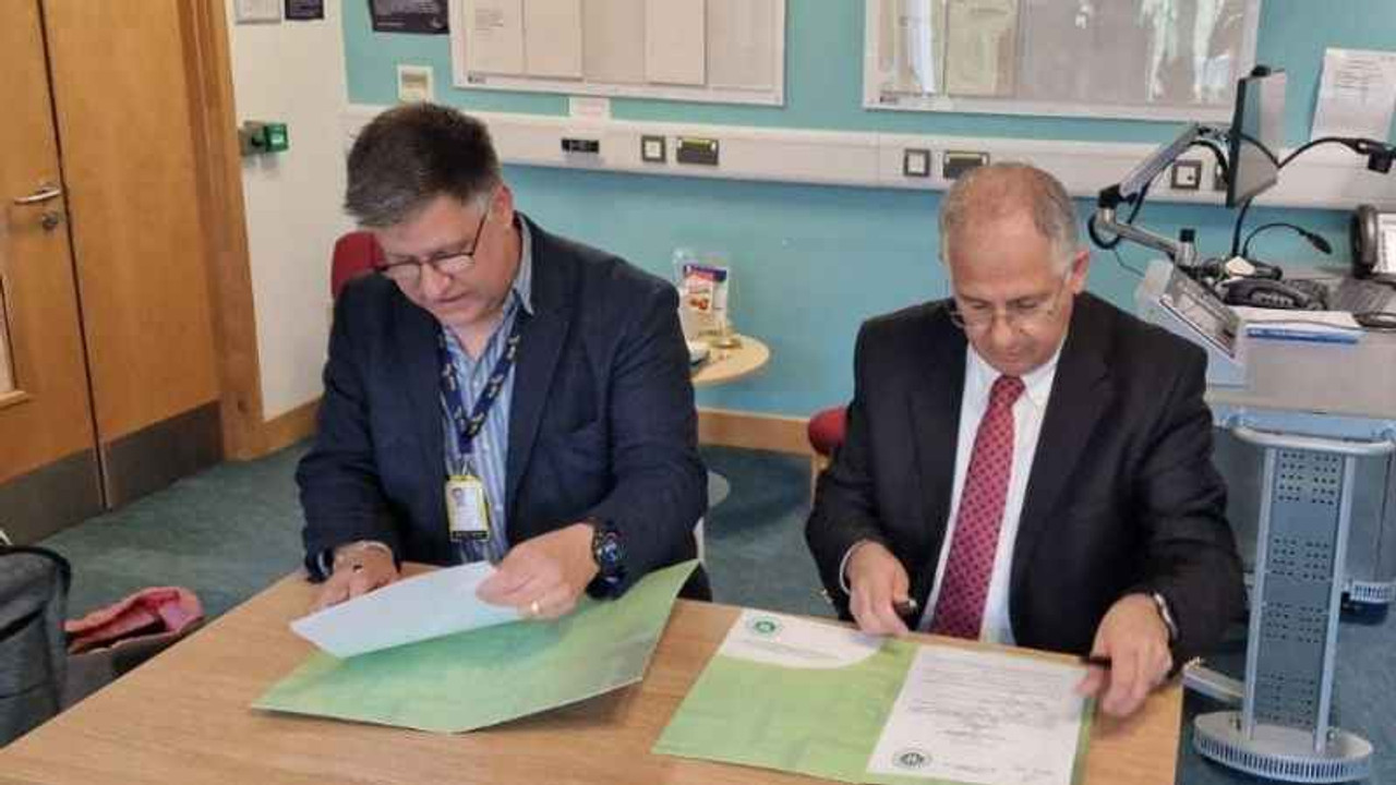 KOÜ ile Anglia Ruskin Üniversitesi arasında işbirliği