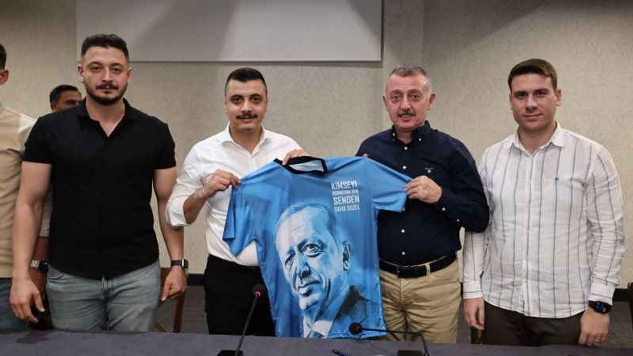 Büyükakın gençlerle buluştu “aydınlık ve güçlü bir Türkiye için çalışmaya devam”