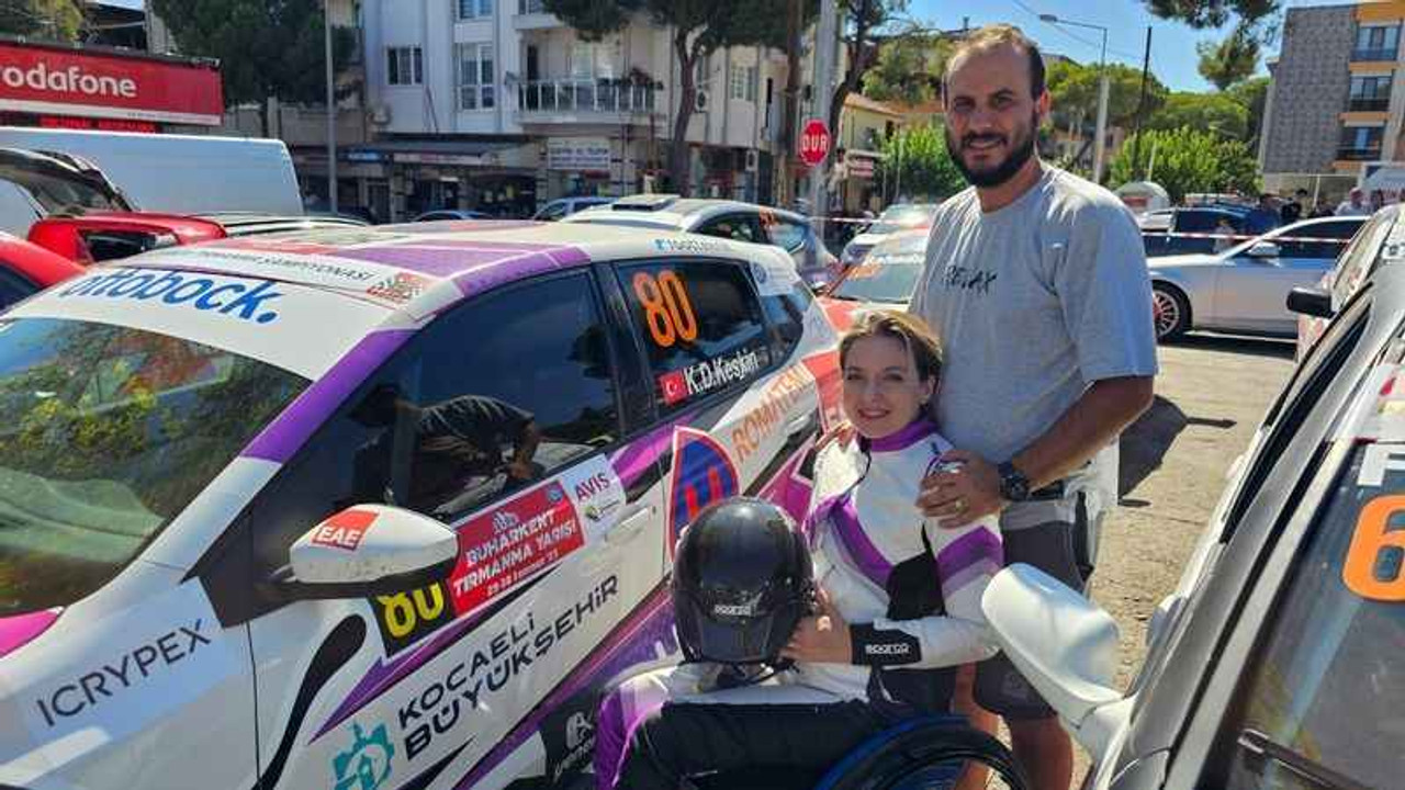 İlk engelli ralli pilotu Kübra Denizci Büyükakın'ın konuğu oldu