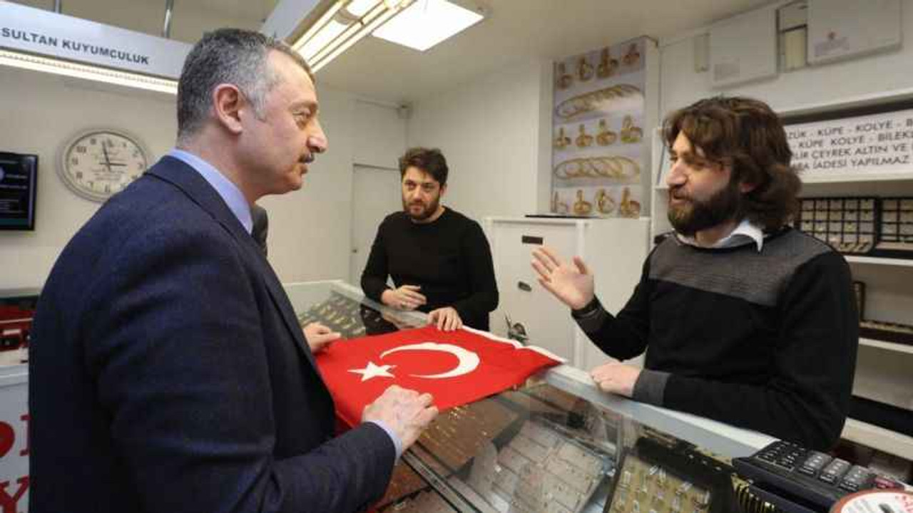 Kocaelililere binlerce bayrak dağıtılacak!
