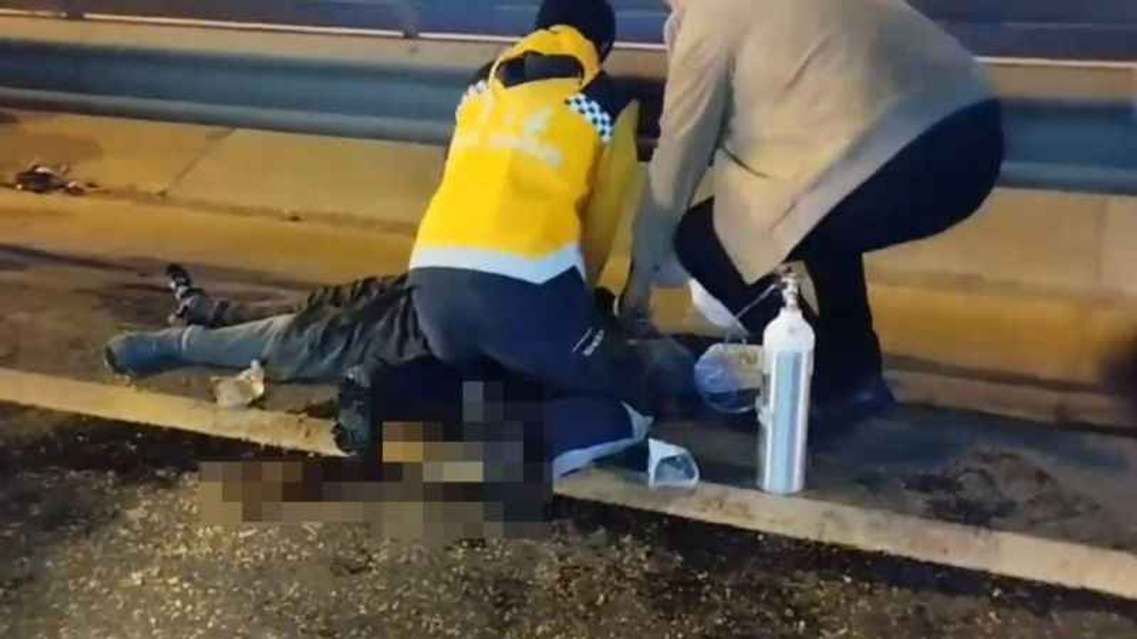 D-100'de hafif ticari aracın çarptığı yaya ağır yaralandı