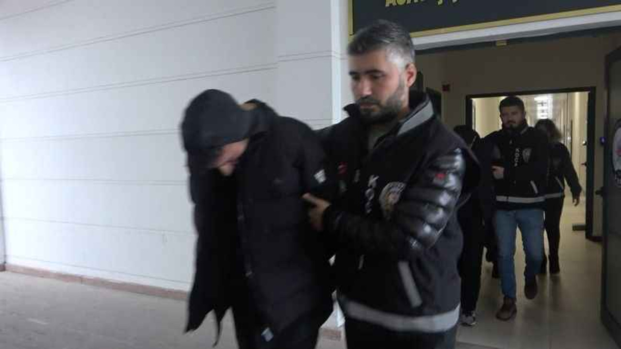 400 bin TL'lik vurgun yapan 5 şüpheli tutuklandı