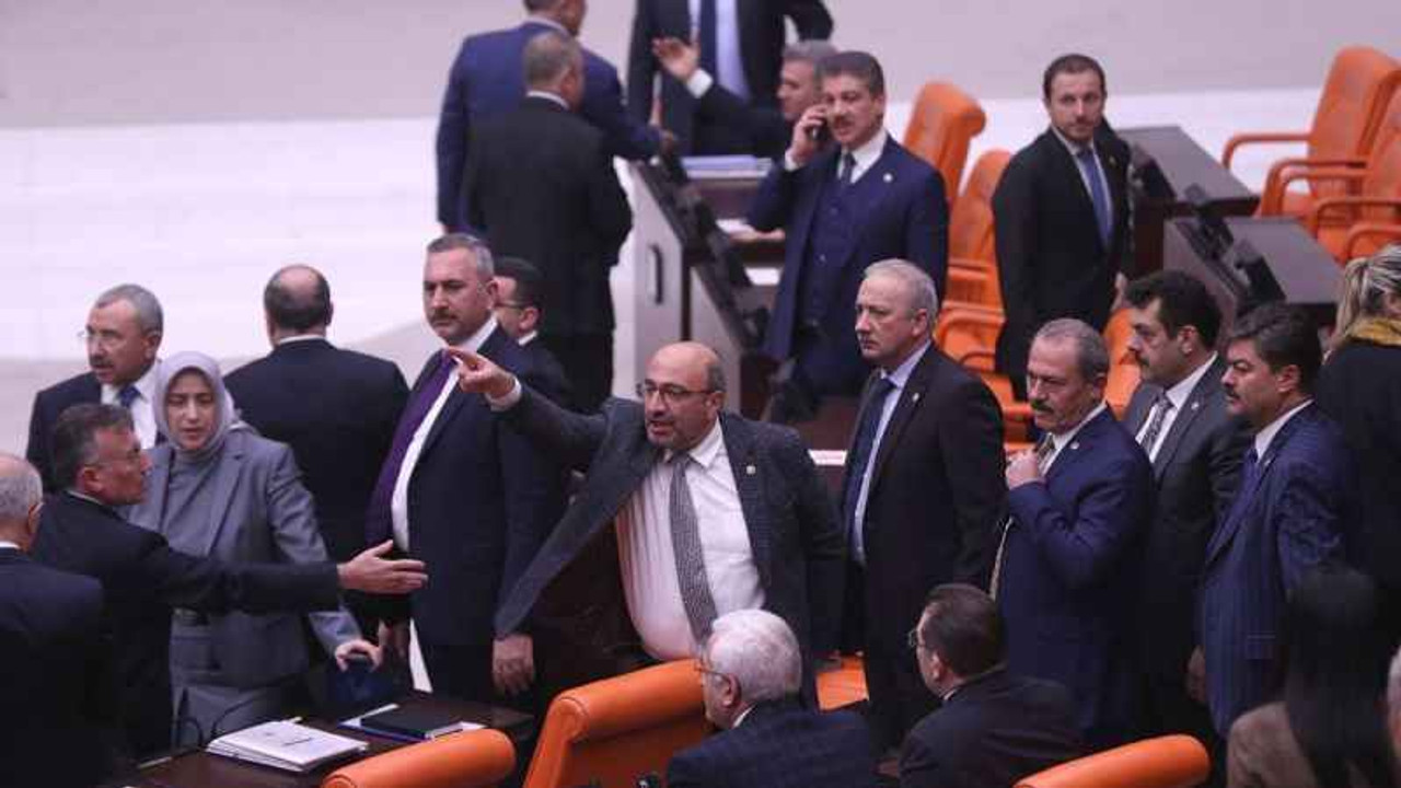 TBMM'de tartışma: Oturuma ara verildi