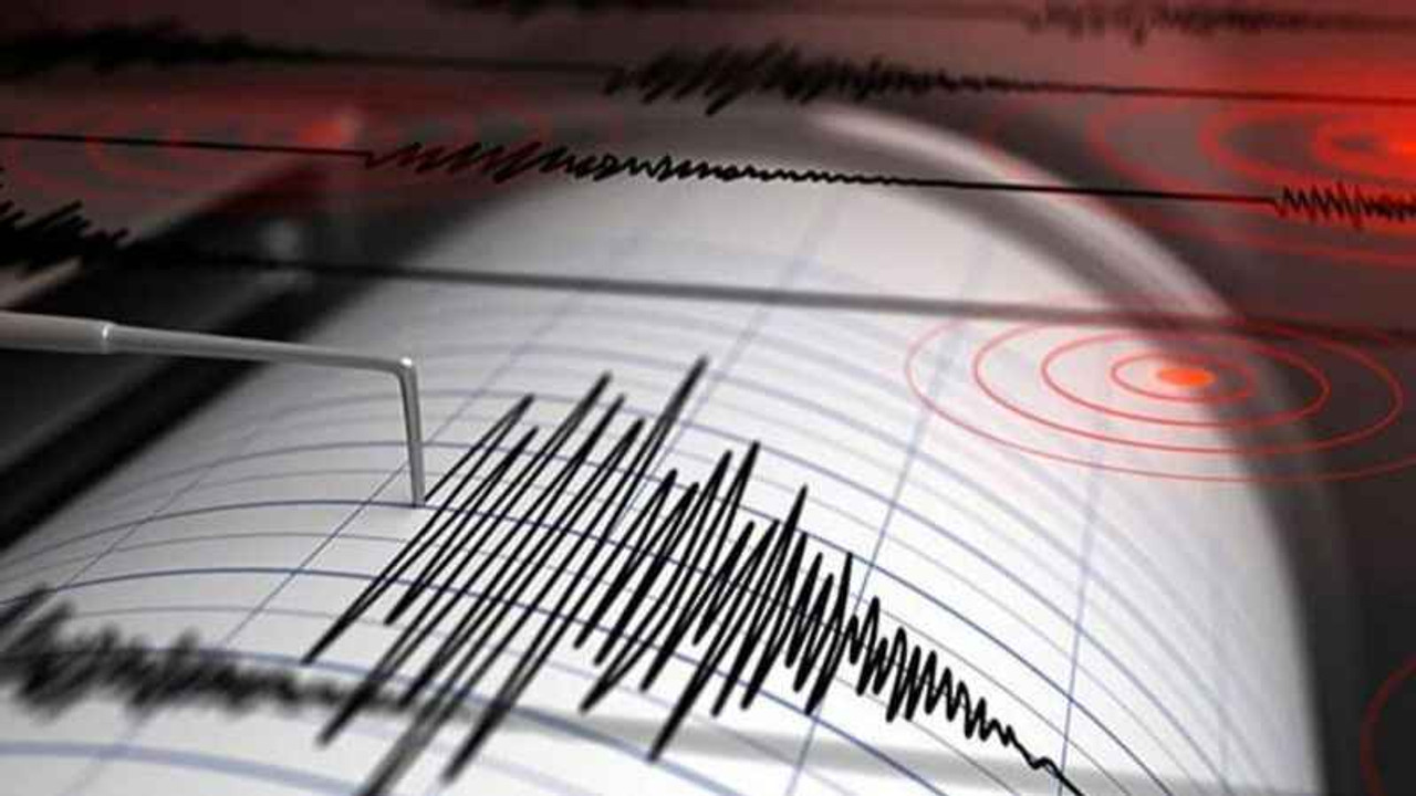 Yalova'da deprem! Kocaeli'de de hissedildi