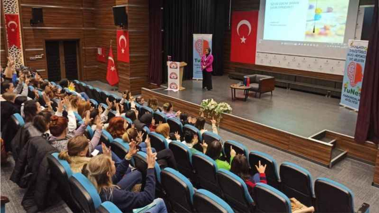 Bilgi Köprüsü Eğitim Kurumları'nda TuNes eğitimi