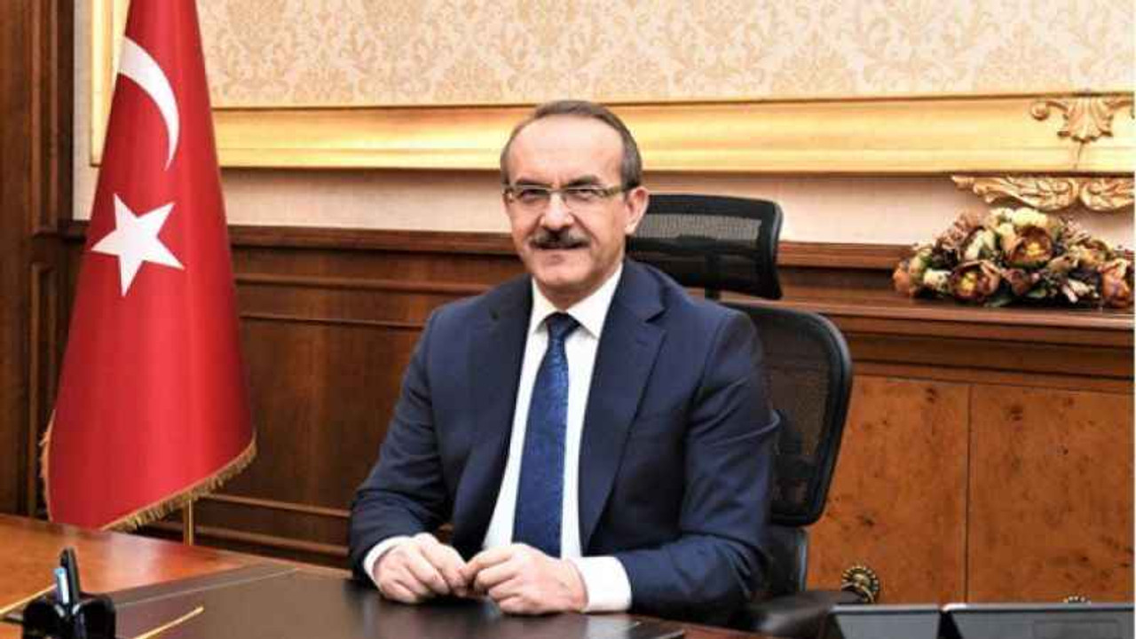 Vali Yavuz “Ülkemizi daha aydınlık yarınlara taşıyacağız”