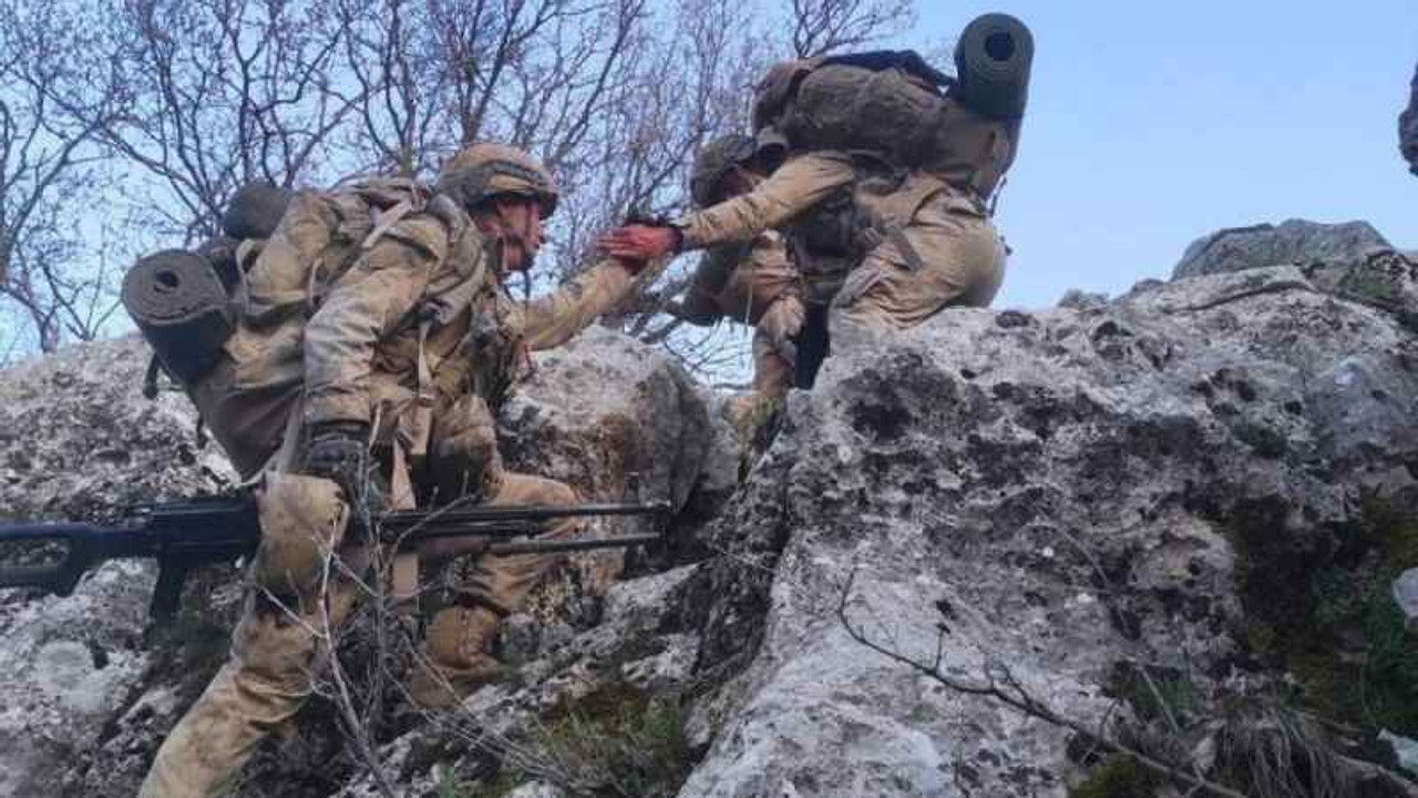 Pençe Kilit Operasyonu bölgesinde çok sayıda silah ve mühimmat ele geçirdi