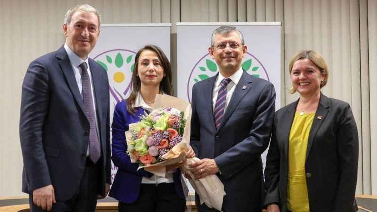 DEM Parti'den CHP ile işbirliği sorusuna Ankara ve İstanbul yanıtı!