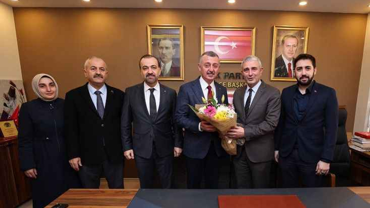 Büyükakın: Laf değil, proje üreterek çalışacağız