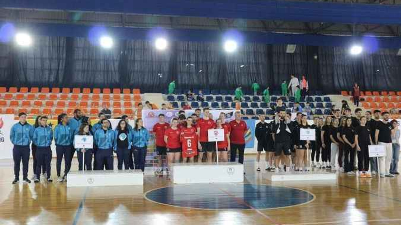 KOÜ Korfbol Takımı Uluslararası Arena’da üçüncü oldu