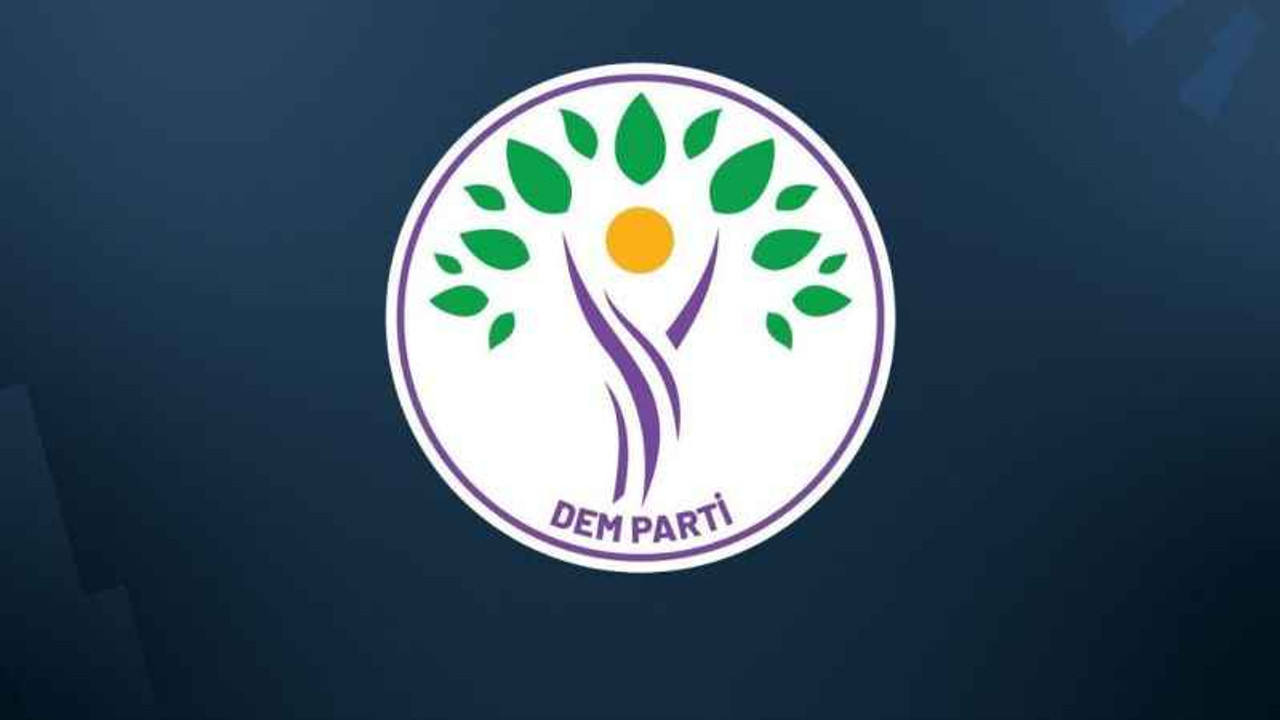 DEM Parti 56 il ve 3 ilçede belediye eş başkan adaylarını açıkladı