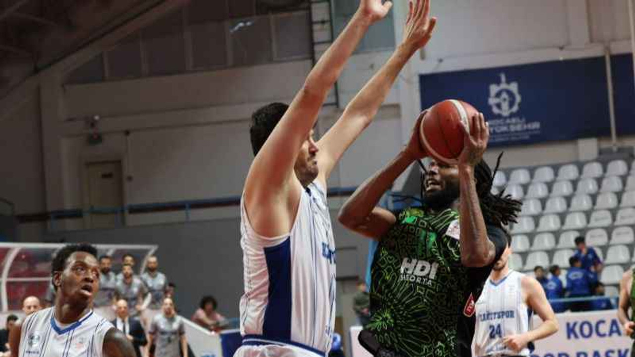Kocaeli BŞB Kağıtspor: 74 - Konyaspor: 73