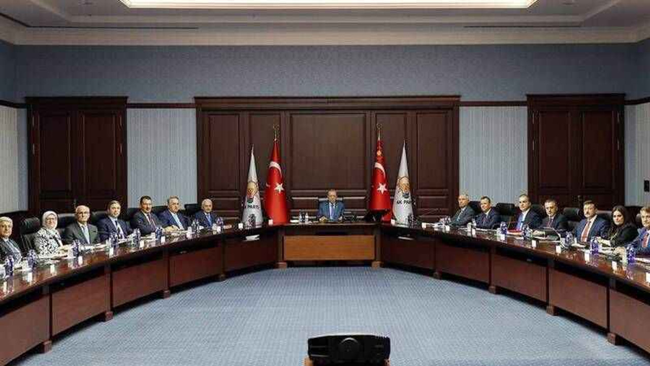 AKP MYK toplantısı sona erdi