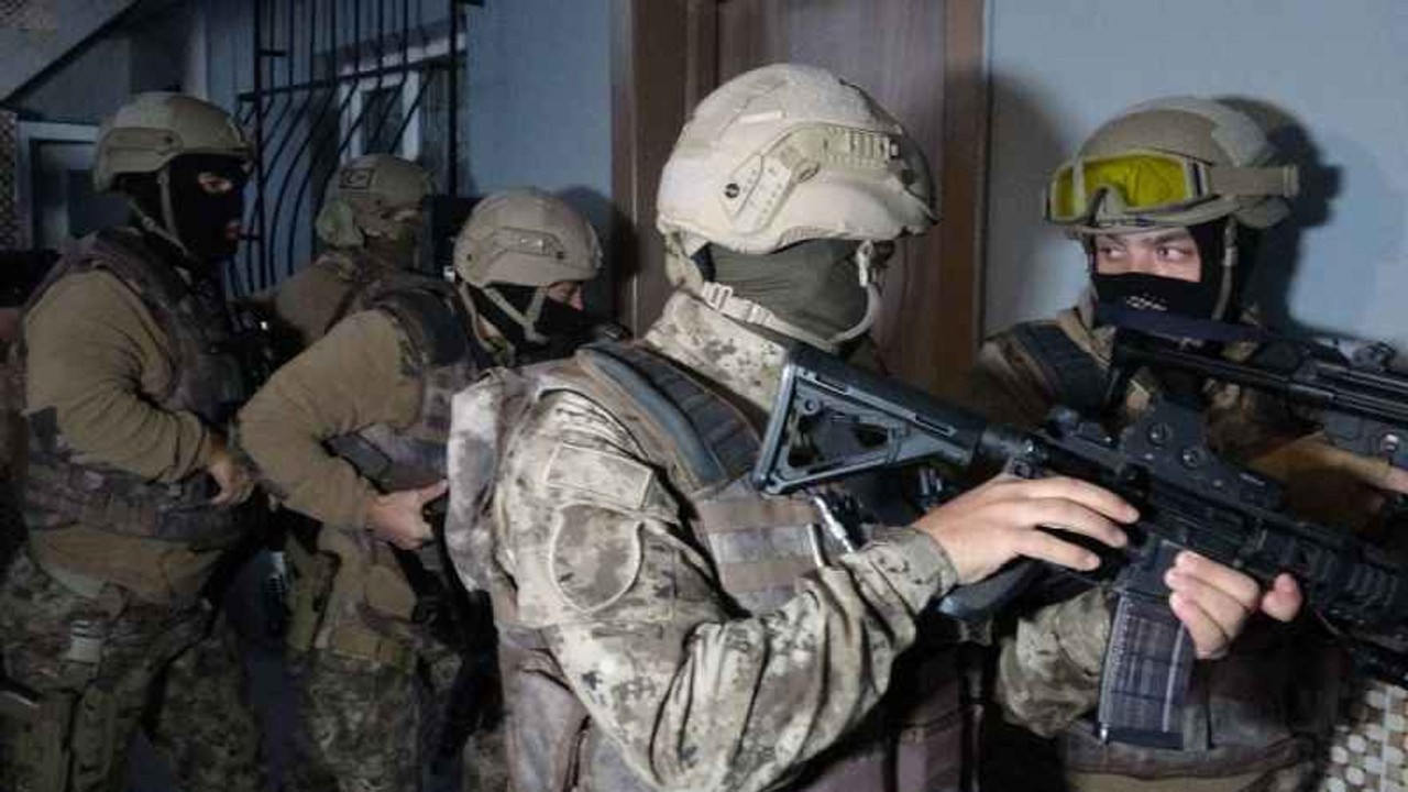 4 ilde yapılan eş zamanlı operasyon! Üç ayrı suç örgütü çökertildi!