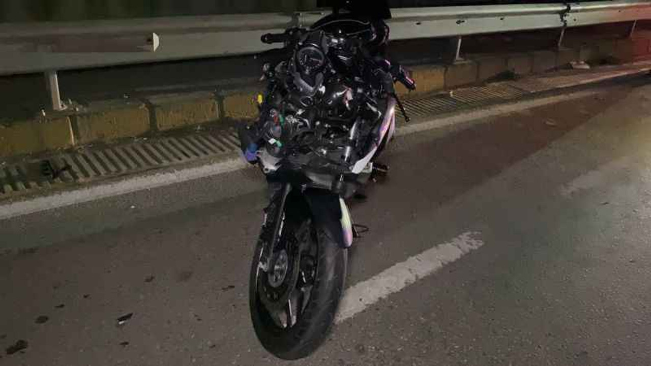 İzmit'te feci olay! Üst geçidi kullanmadılar, motosiklet çarptı: Çok sayıda yaralı