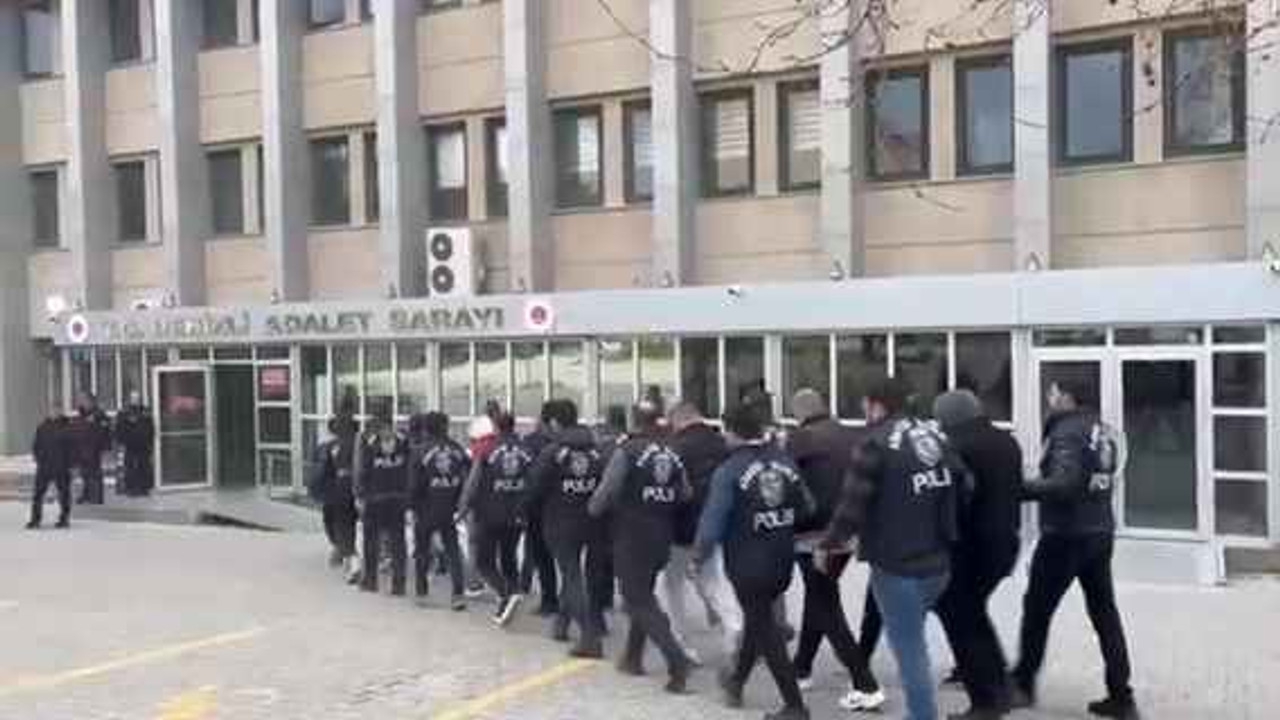 4 ilde eş zamanlı dolandırıcılık operasyonu: Çok sayıda tutuklama