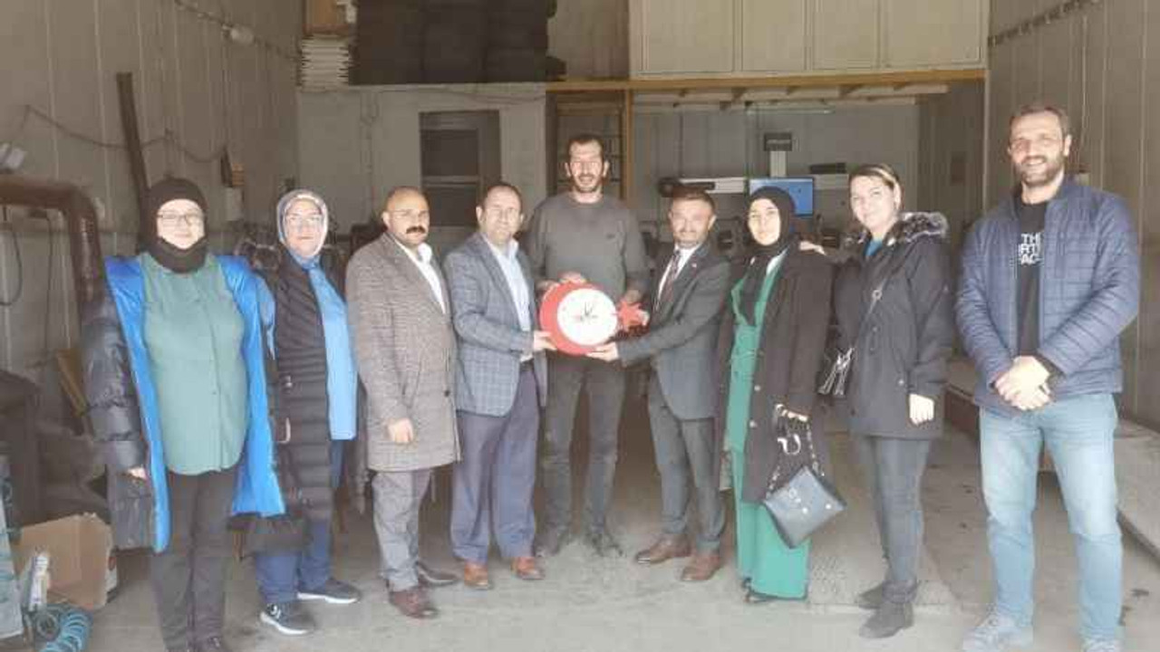 Erdal Şahin, Hürriyet için kapı kapı geziyor