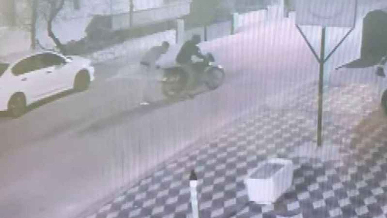 Önce elini yıkadı, sonra motosikleti çaldı